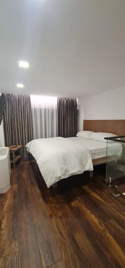 Hotel Bujtina Gjyshi Ilo à Tushemisht