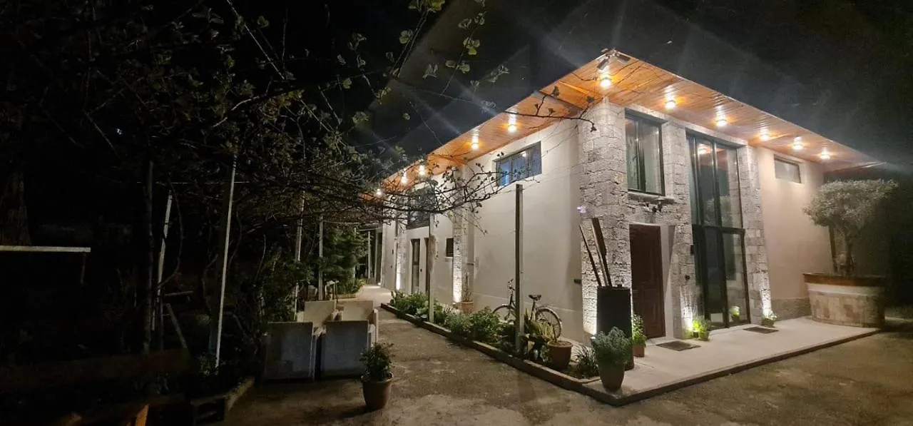 Hotel Bujtina Gjyshi Ilo à Tushemisht Albanie