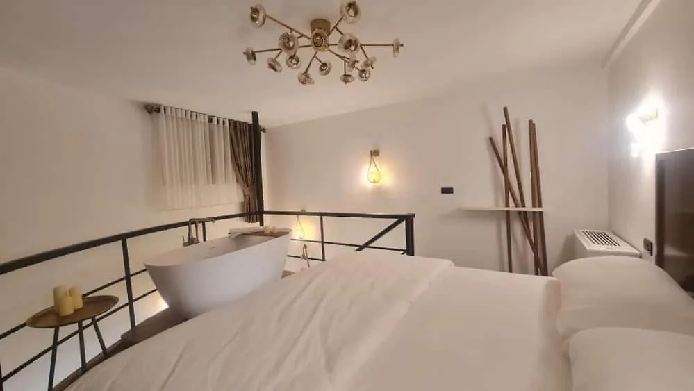 Maison d'hôtes Hotel Bujtina Gjyshi Ilo à Tushemisht